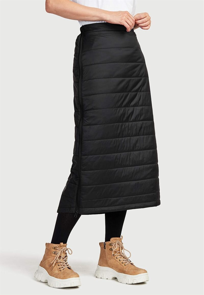 Läs mer om Vadderad kjol perfekt för vintern
