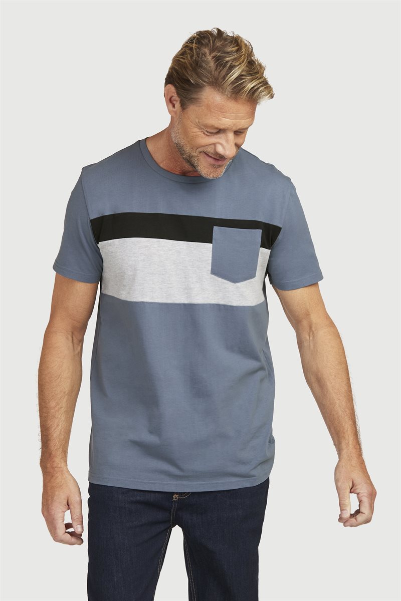 Läs mer om T-Shirt