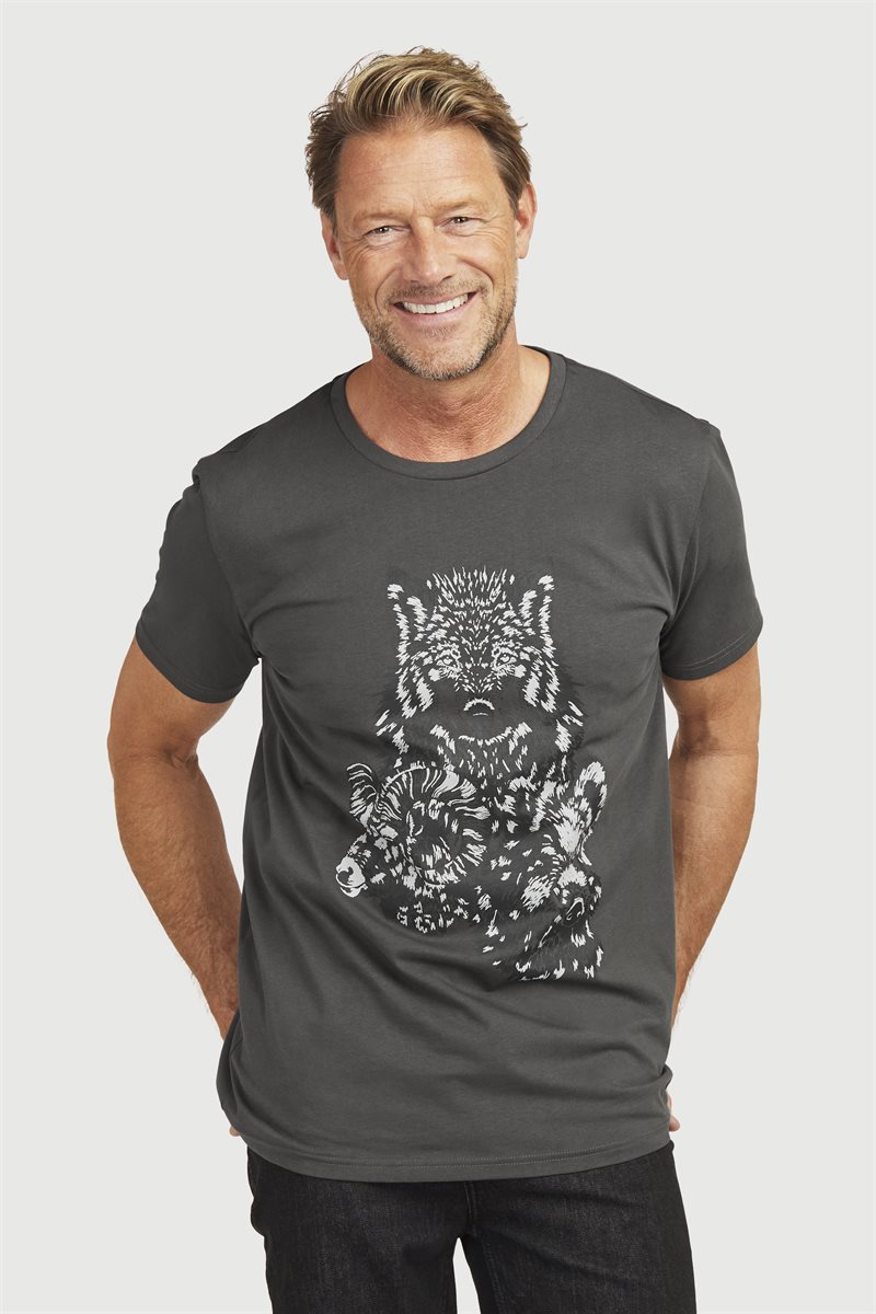Läs mer om T-shirt