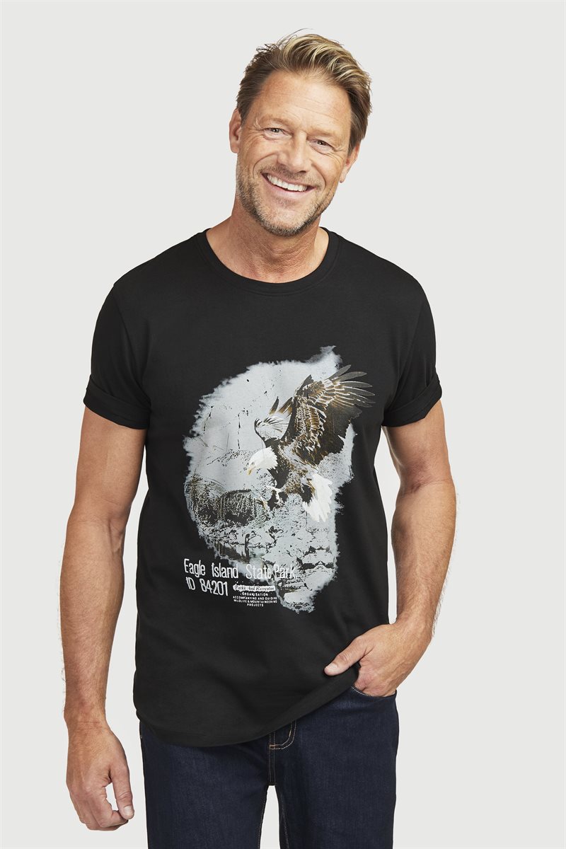 Läs mer om Bekväm t-shirt i trikå