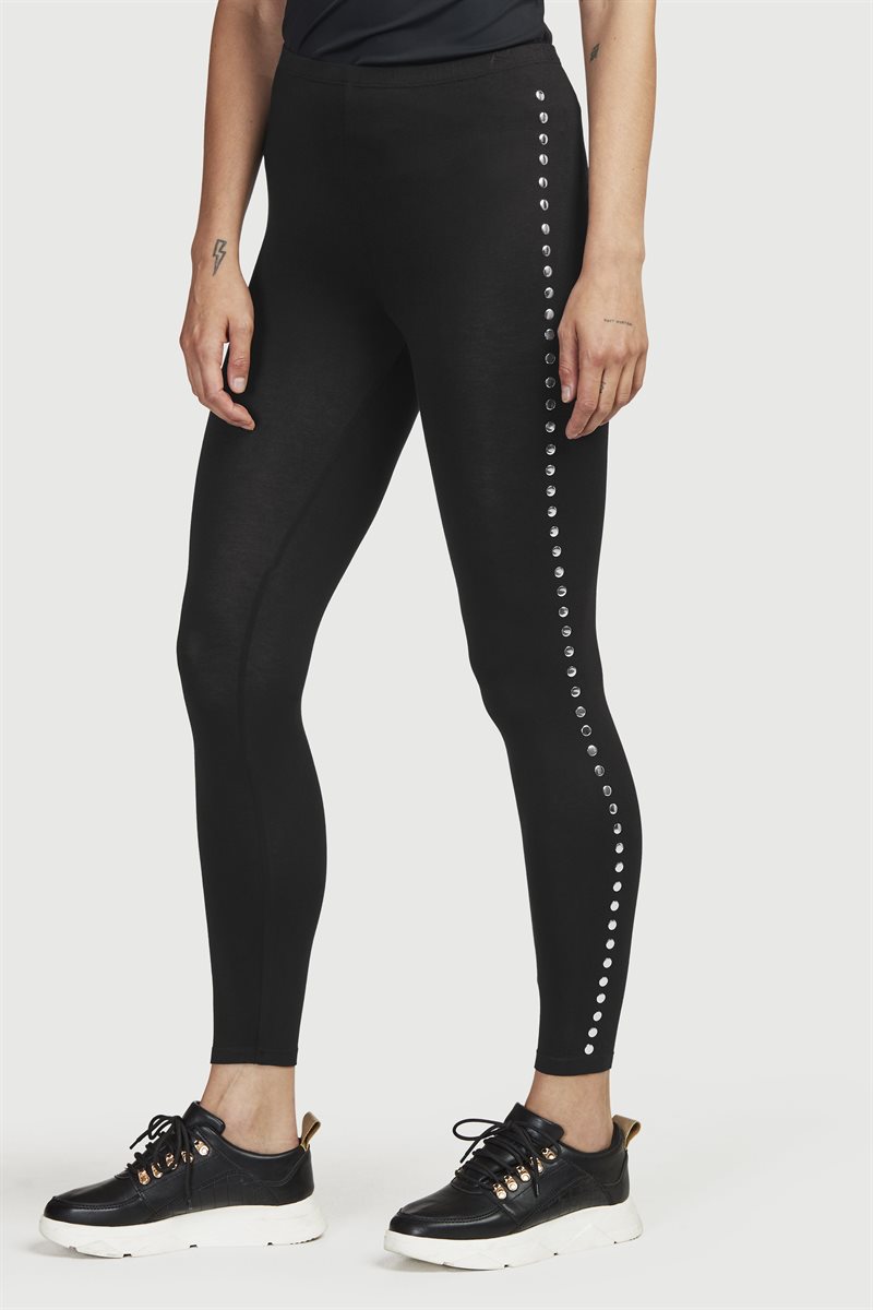 Läs mer om Leggings med nitar