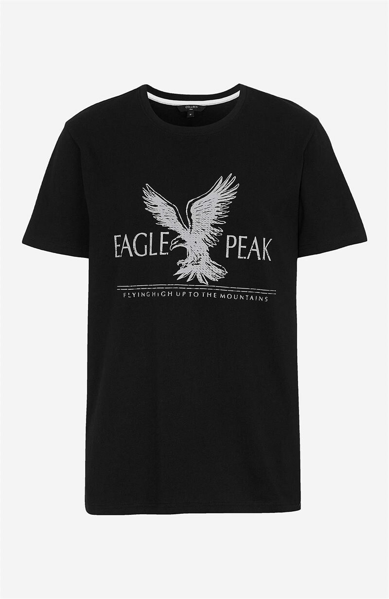 Läs mer om Bekväm t-shirt i trikå
