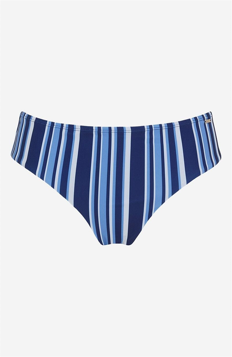 Läs mer om Bikinitrosa