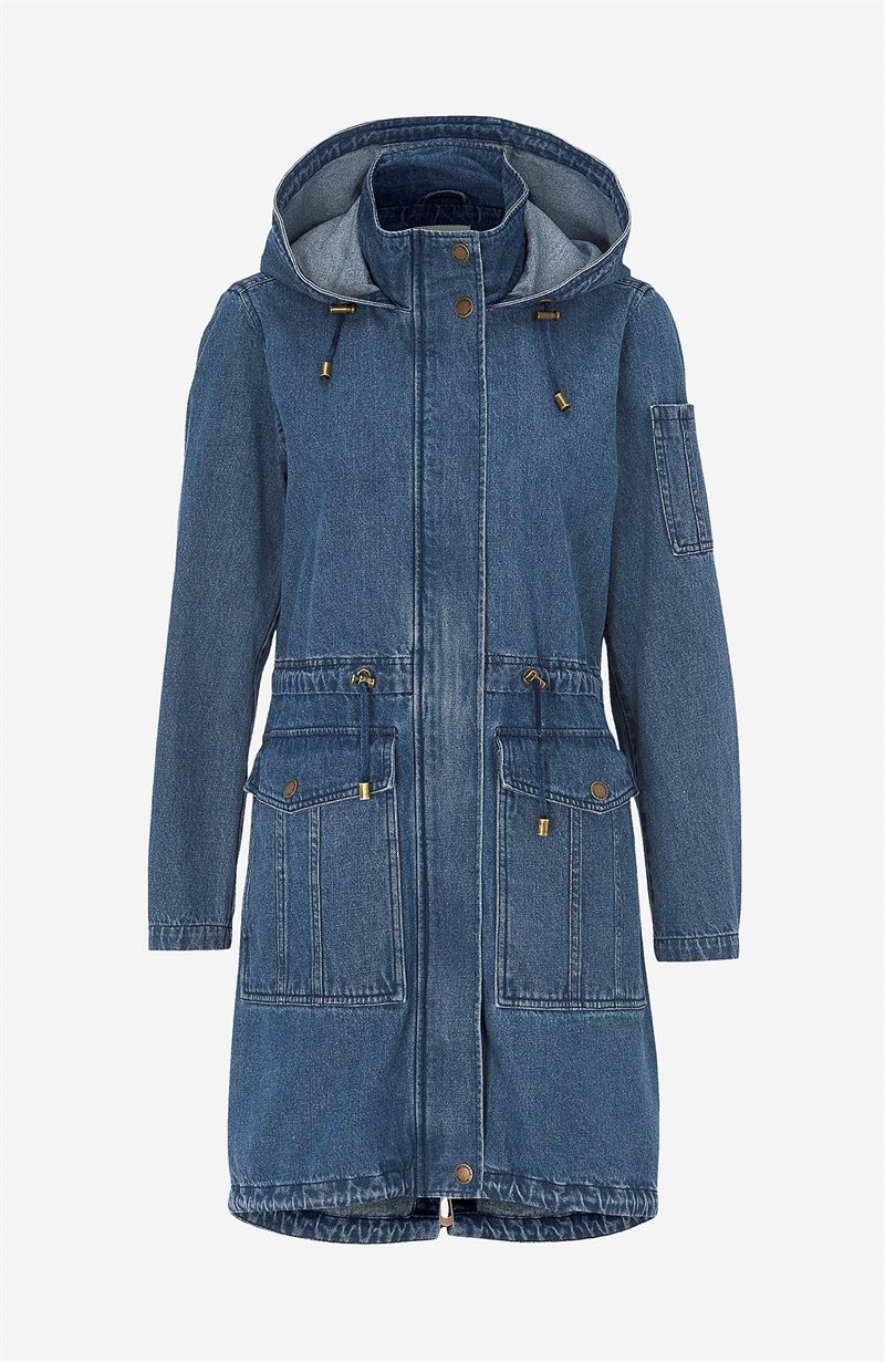 Läs mer om Jeansjacka med huva