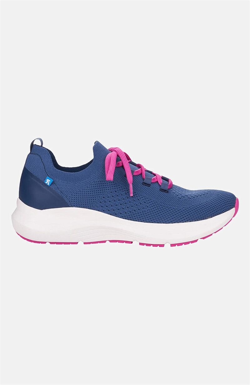 Läs mer om Sneakers