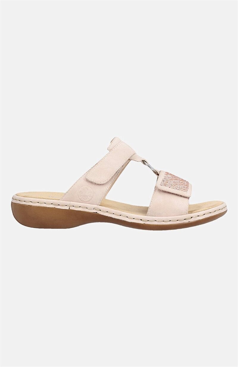 Läs mer om Sandal