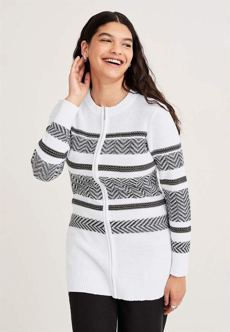 Läs mer om Stickad cardigan med dragkedja