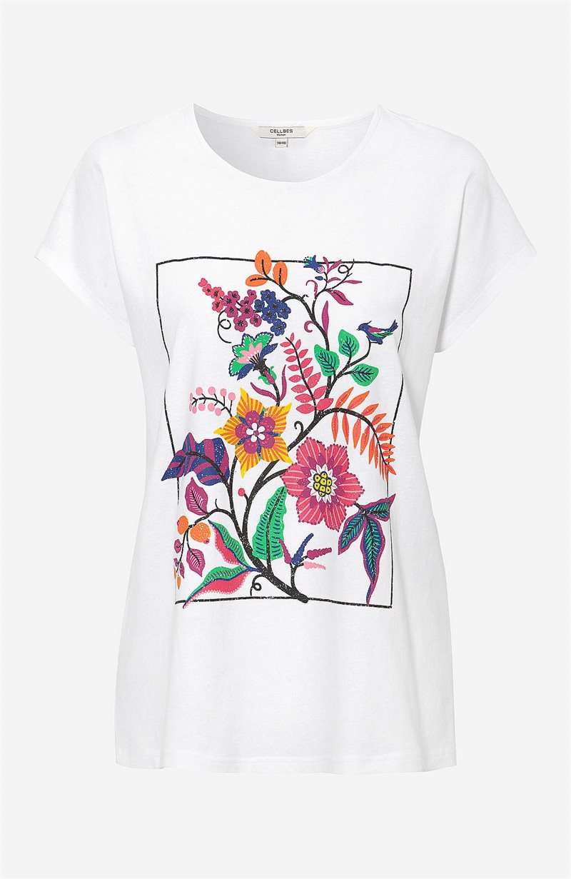 Läs mer om T-shirt med julmotiv Stina