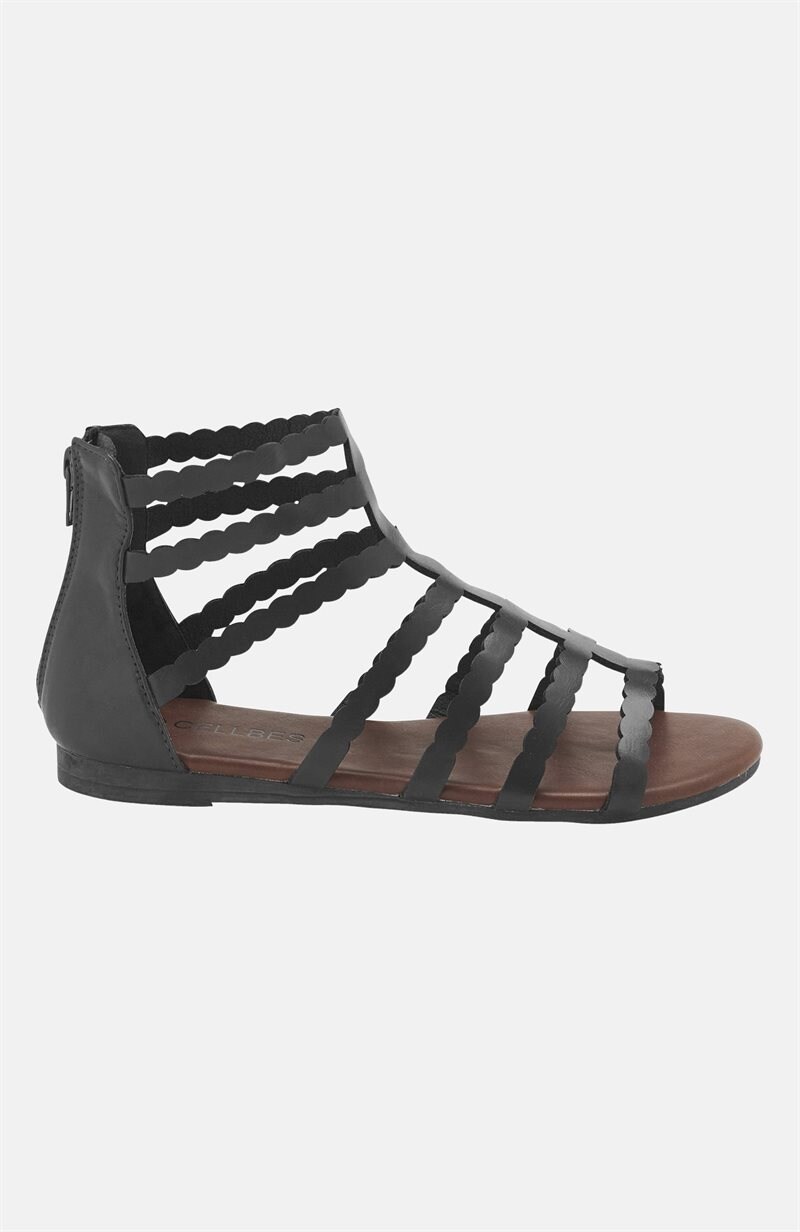 Läs mer om Sandal Hanna