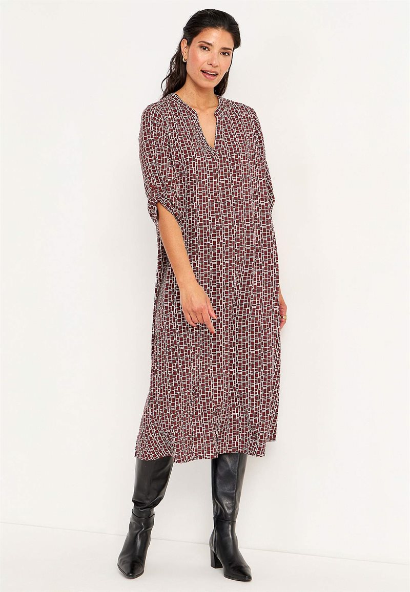 V-ringad, vÃ¤vd klÃ¤nning 31474