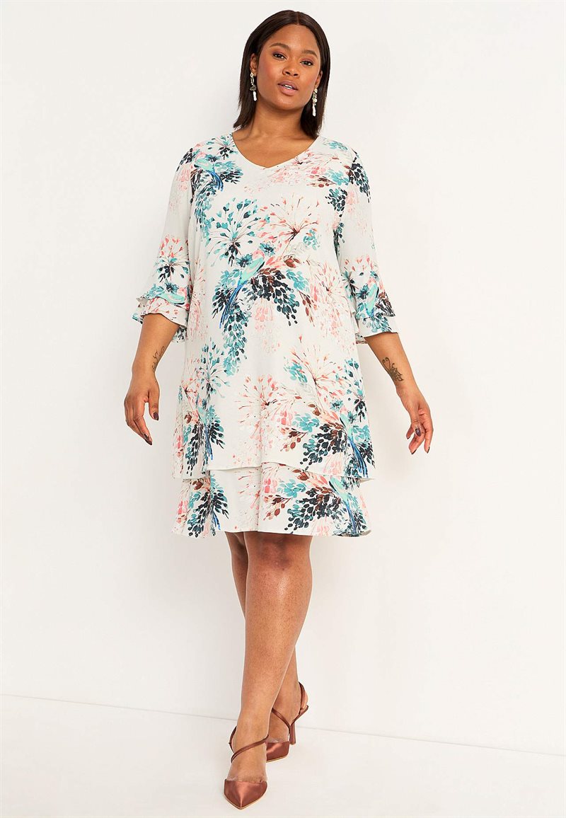 Lager-på-lager klänning med volangärmar Silvia