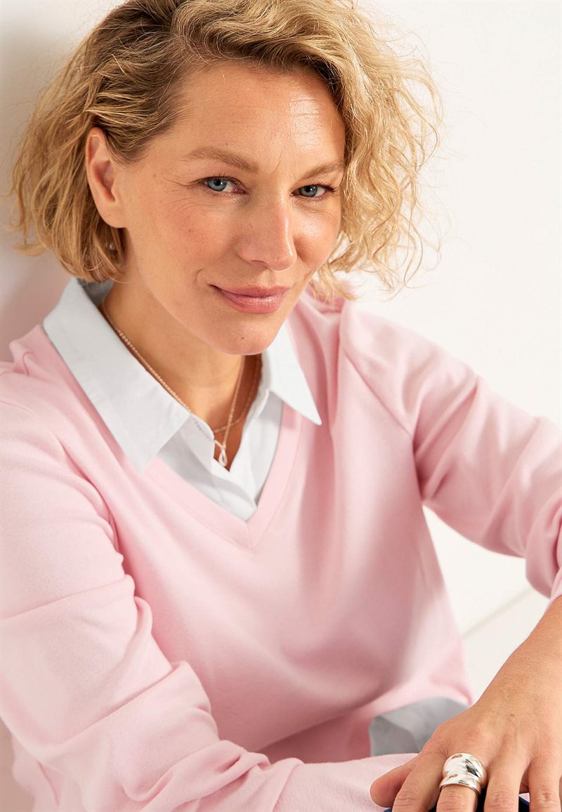 Trikåtopp med fastsydd skjortkrage 35424