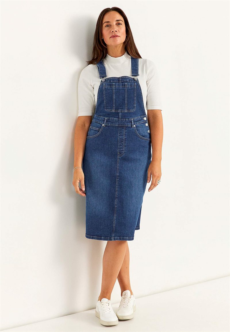 Hängselklänning i denim