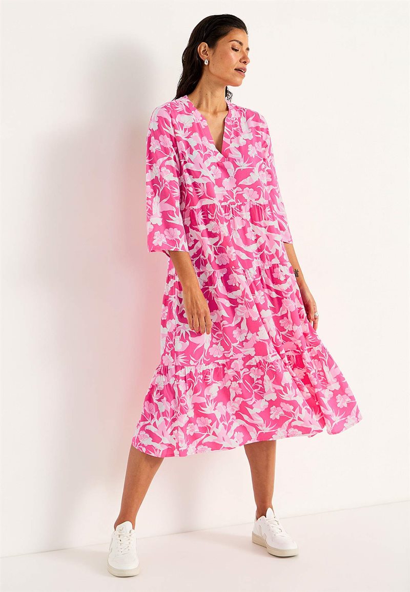 Klänning med volanger