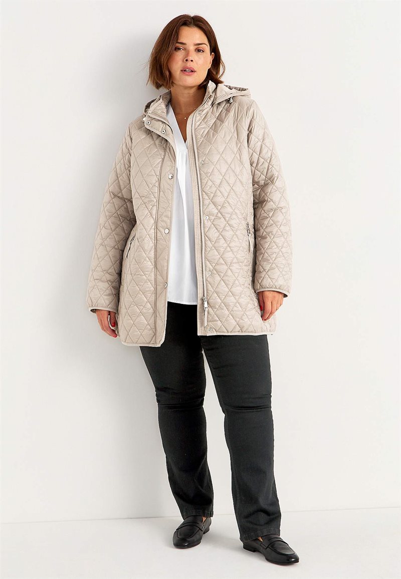 Quiltad jacka Silvia 28544