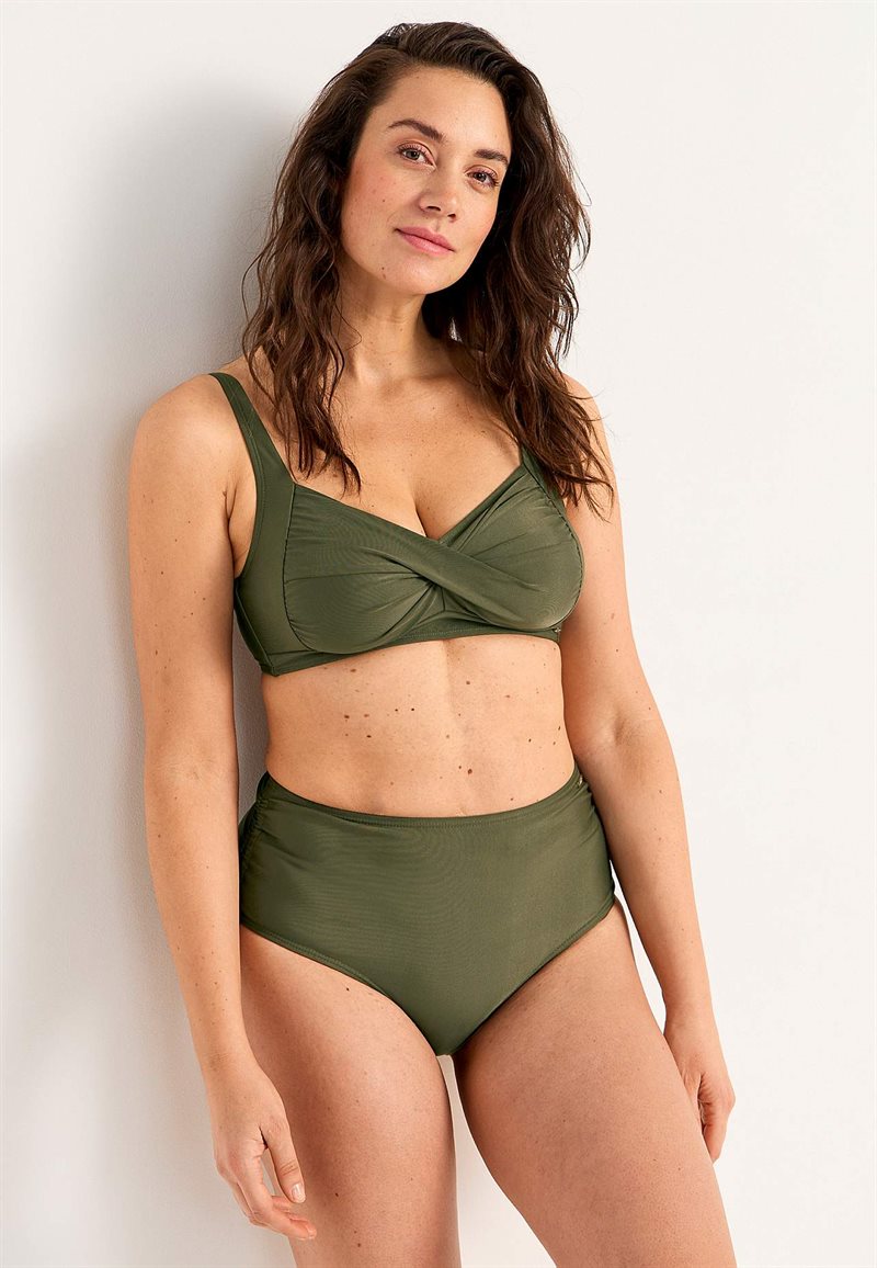 Product Image for Enfärgad, bygellös bikini-bh Nerja