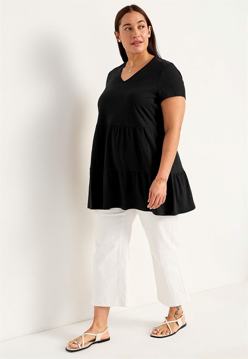 Trikåtunika med volang Viola