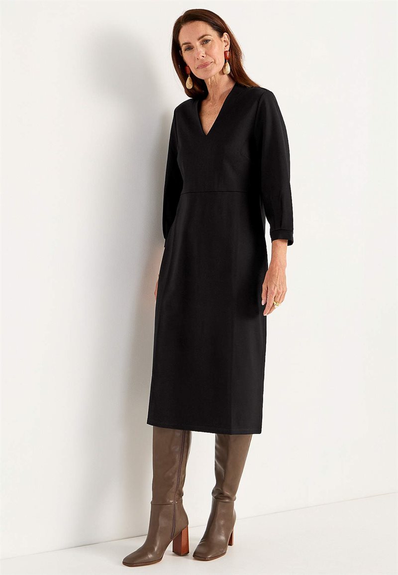 Elegant, v-ringad trikÃ¥klÃ¤nning 32442