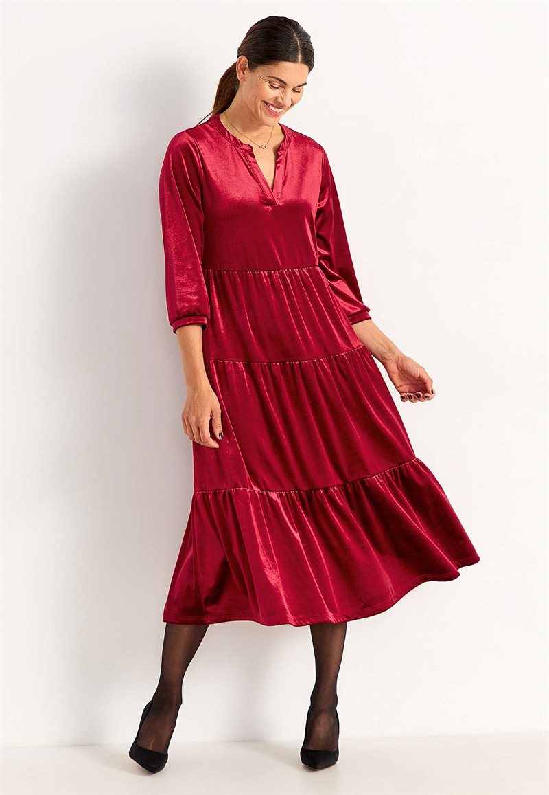 Sammetsklänning med volang 34333