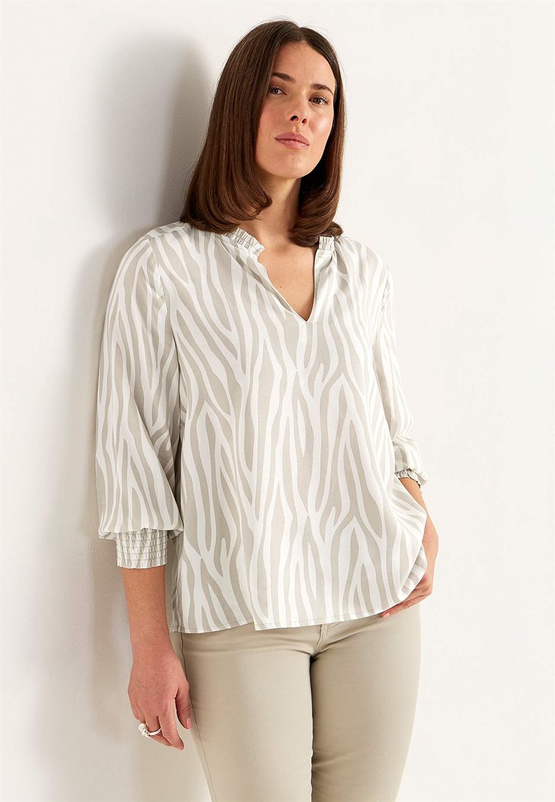 Vävd, mönstrad blus