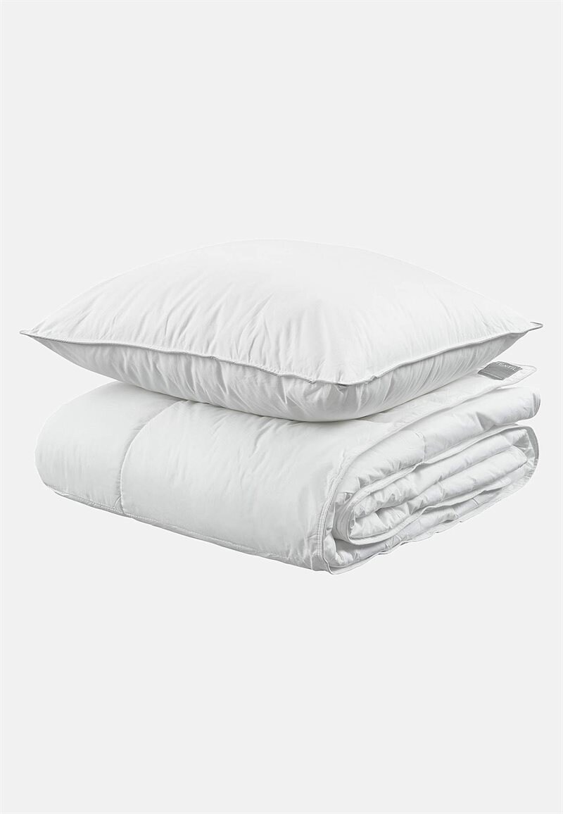 Product Image for Bäddset med täcke och kudde medium