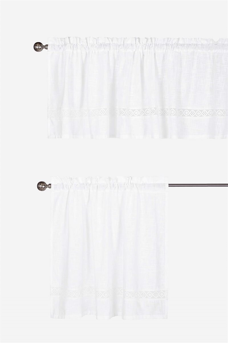 Gardinset enfärgat Monica