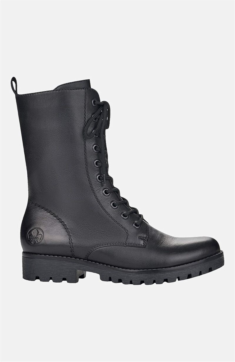 Skinnkänga med högt skaft