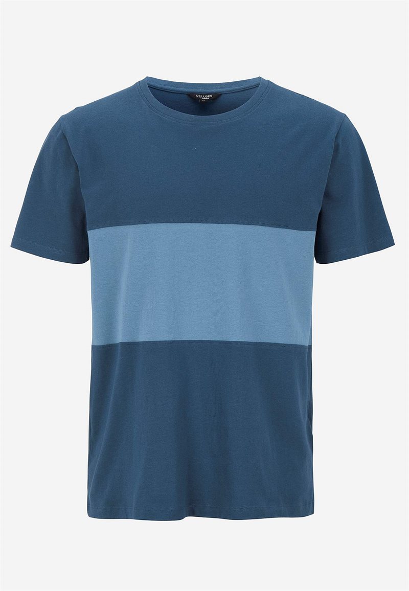 T-shirt med en bred rand