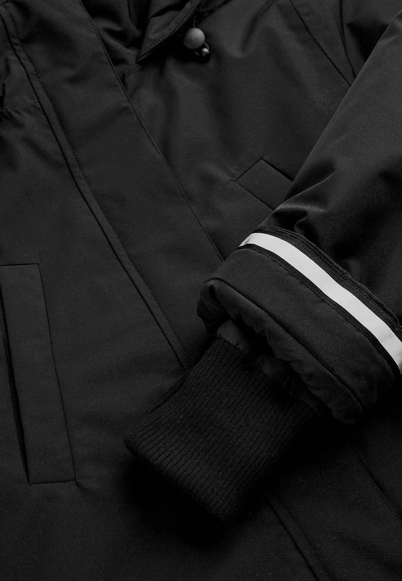 Funktionell, varmfodrad, lång parkas