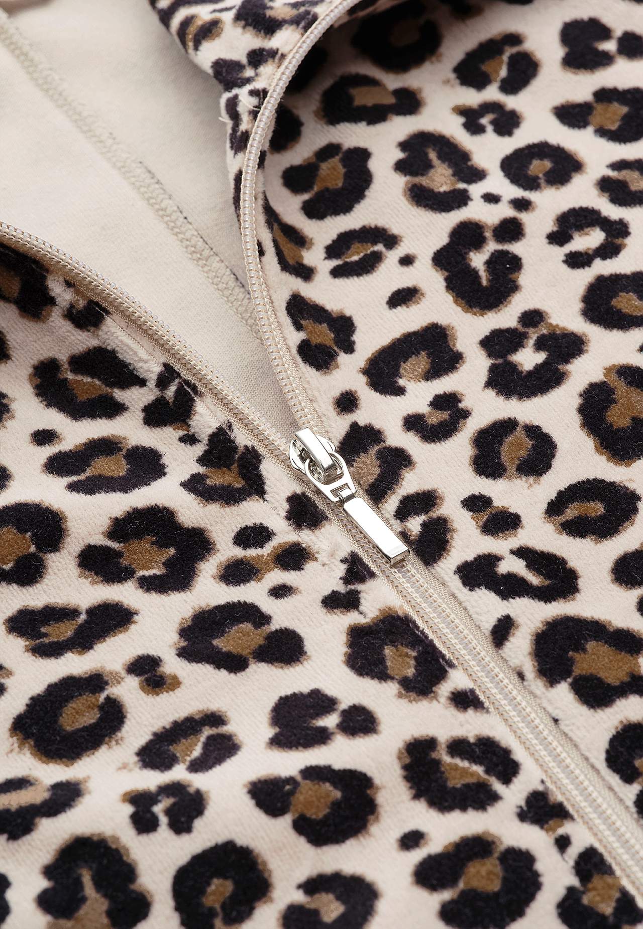 Lång morgonrock i velour Wilma