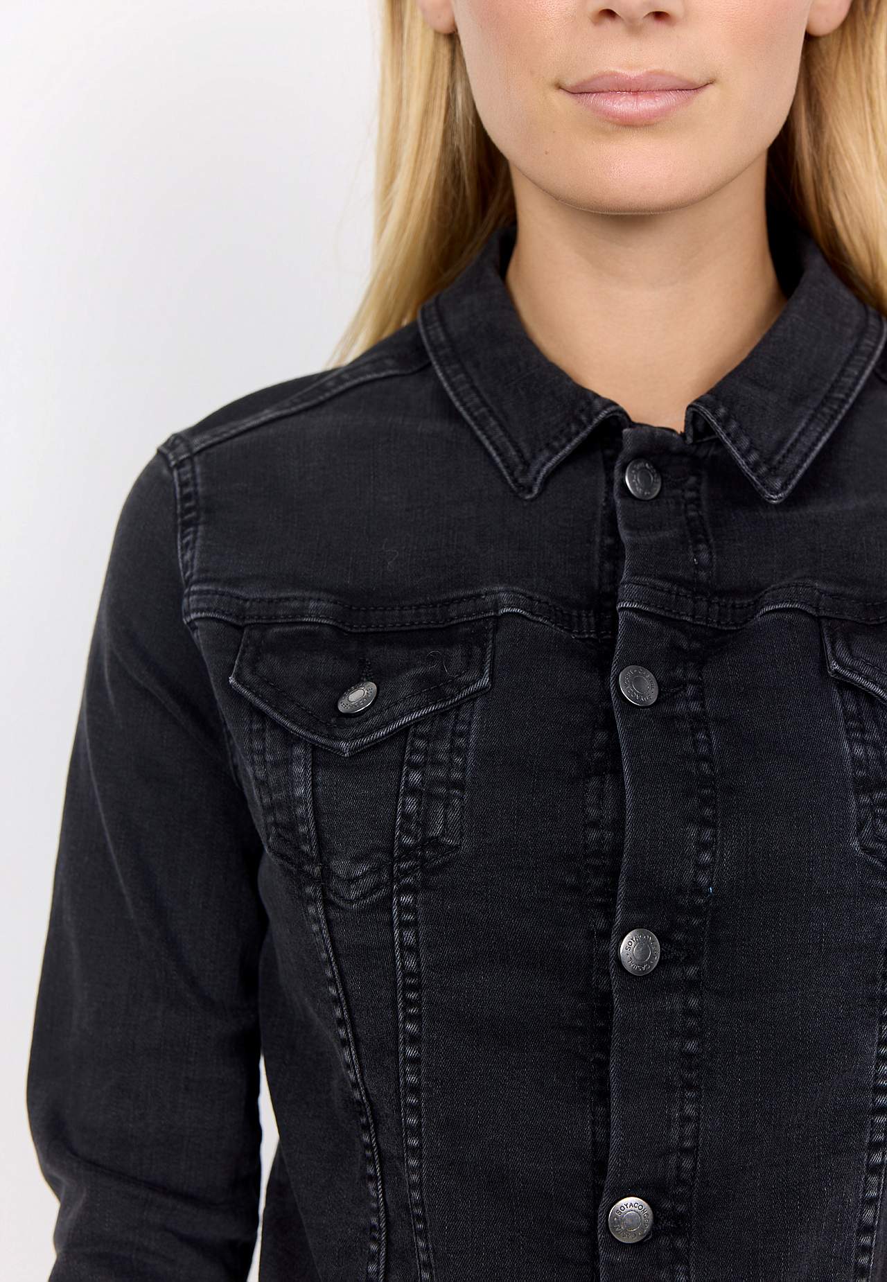 Figursydd jeansjacka