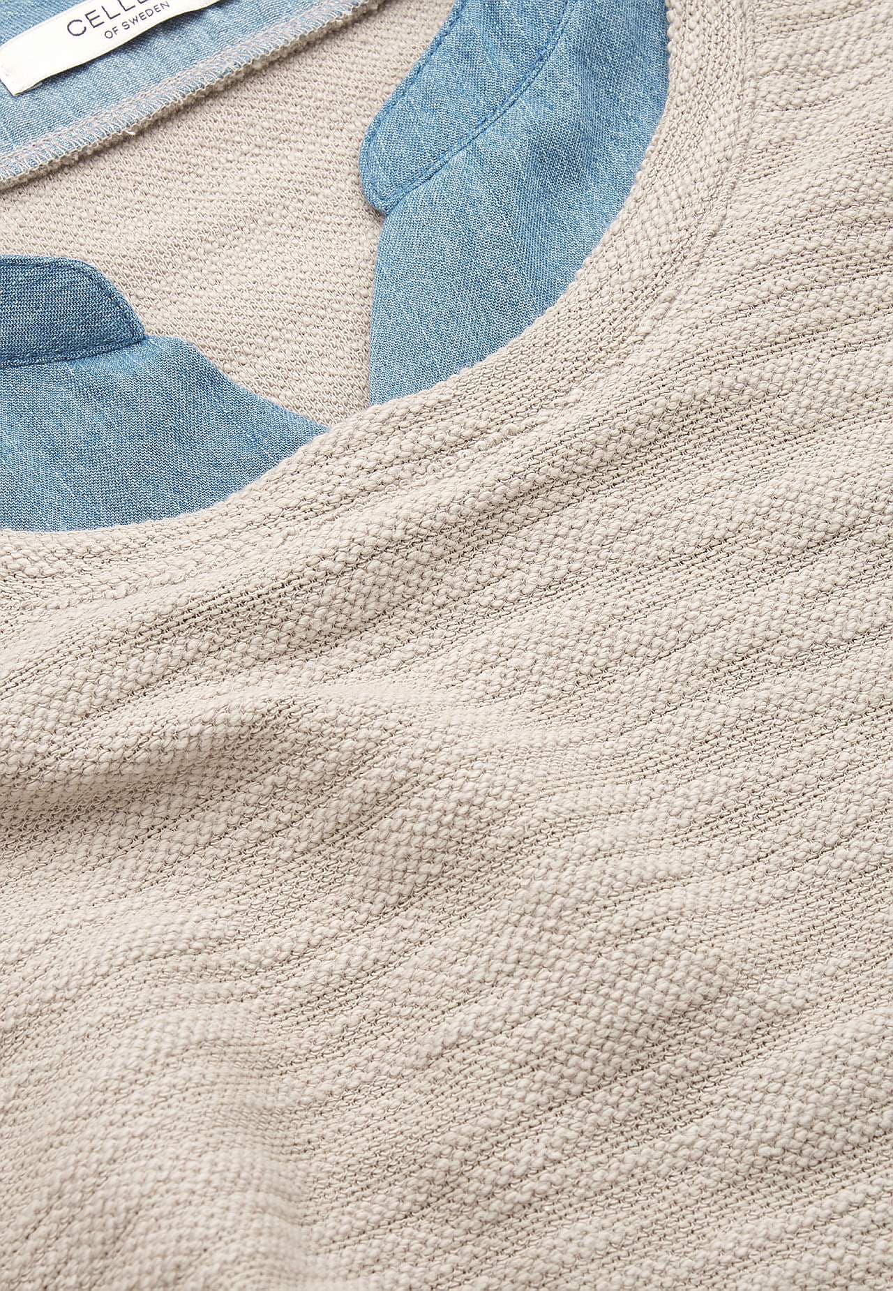 Trikåtunika med detaljer i denim Denise