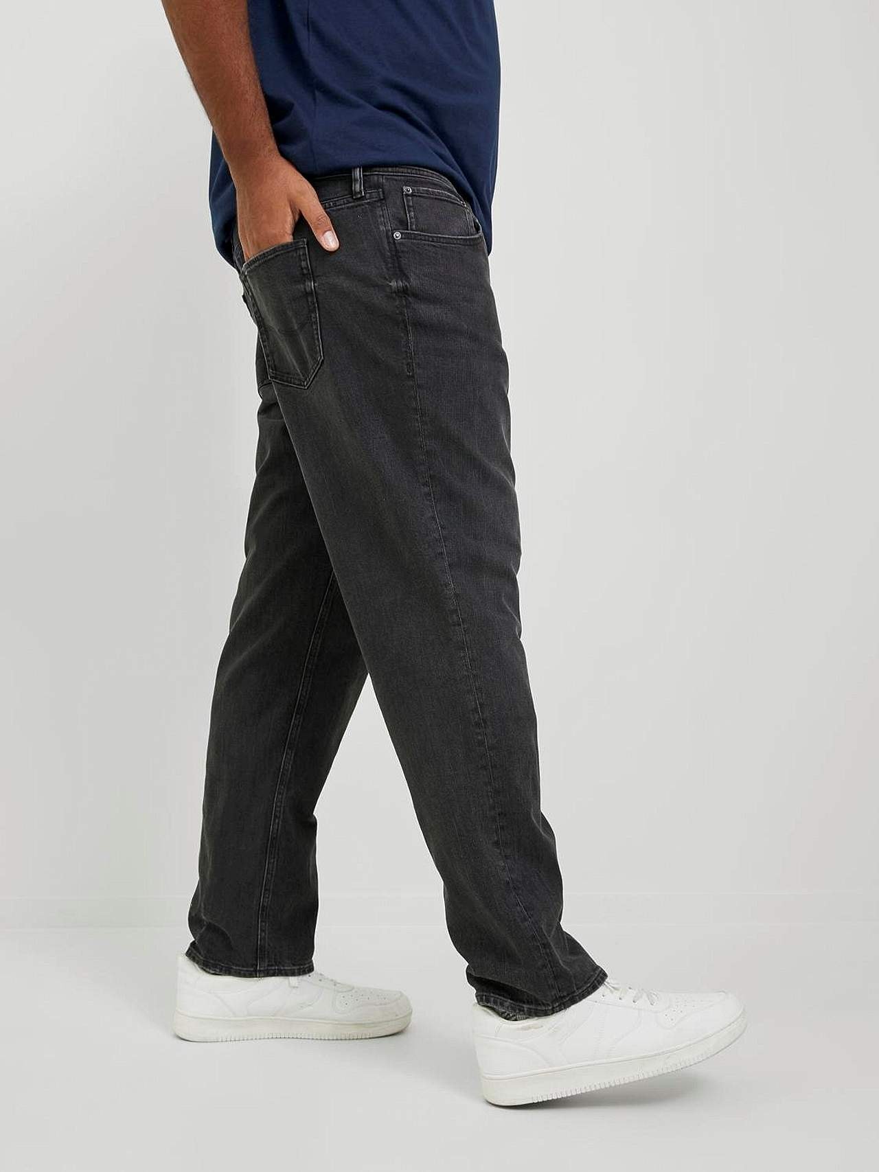 Jeans med avsmalnande ben