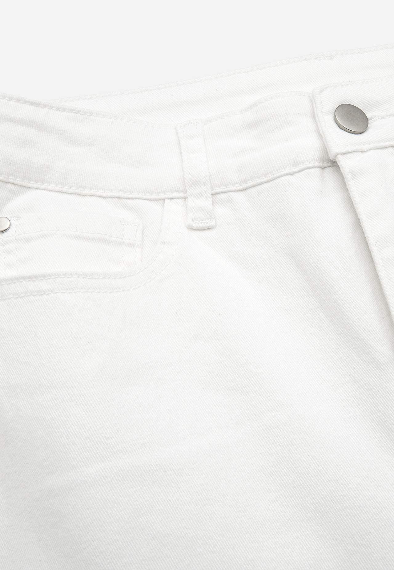 Caprijeans med femficksdesign