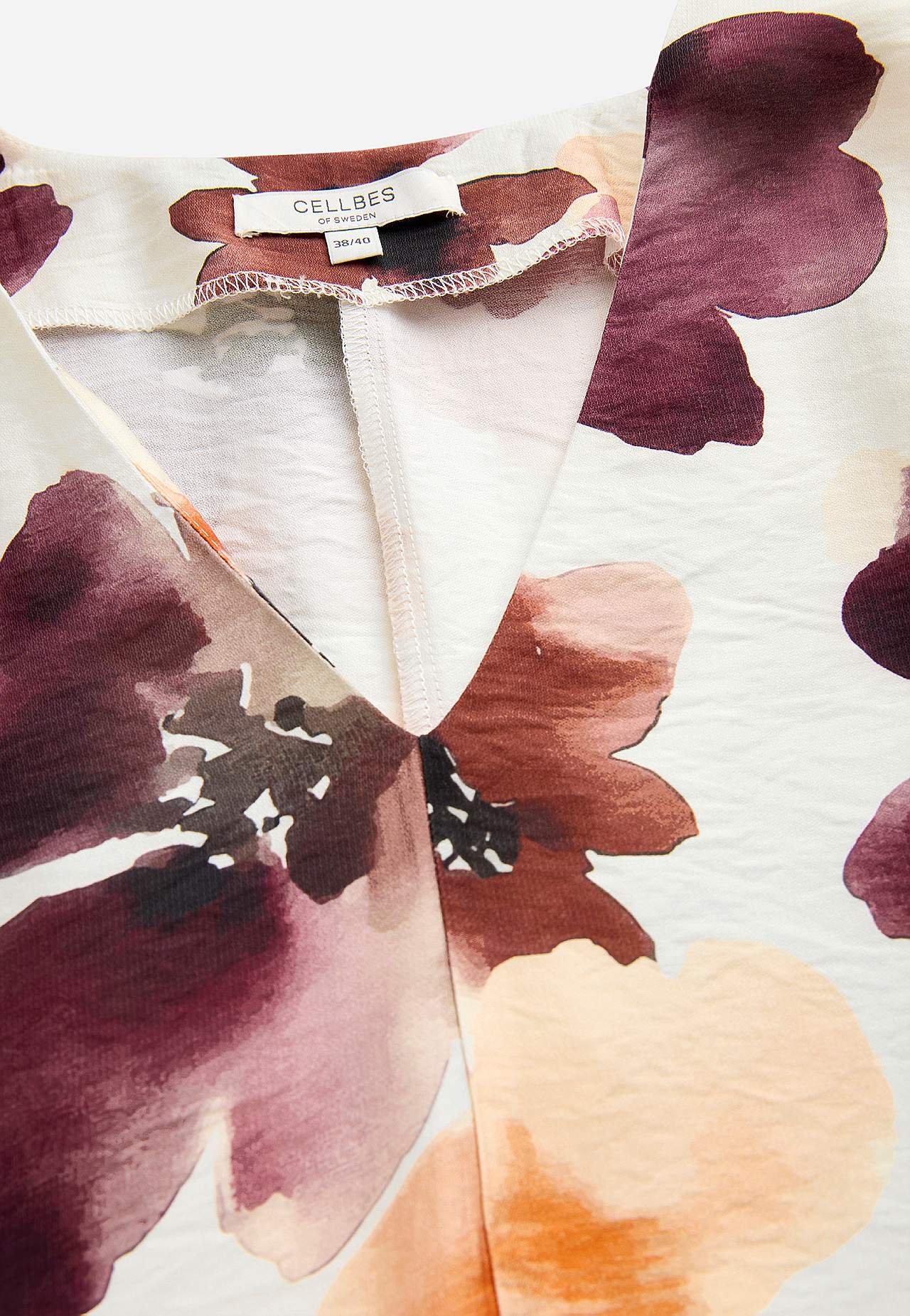 Luftig, multifunktionell kimonoklänning