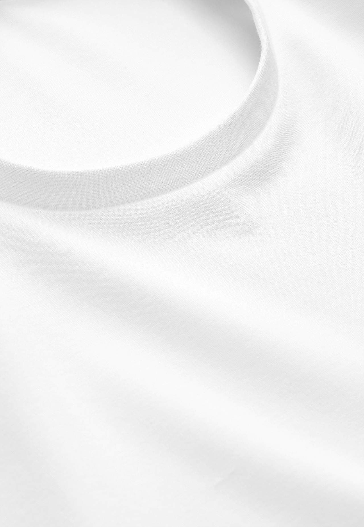 T-shirt i kraftig trikå