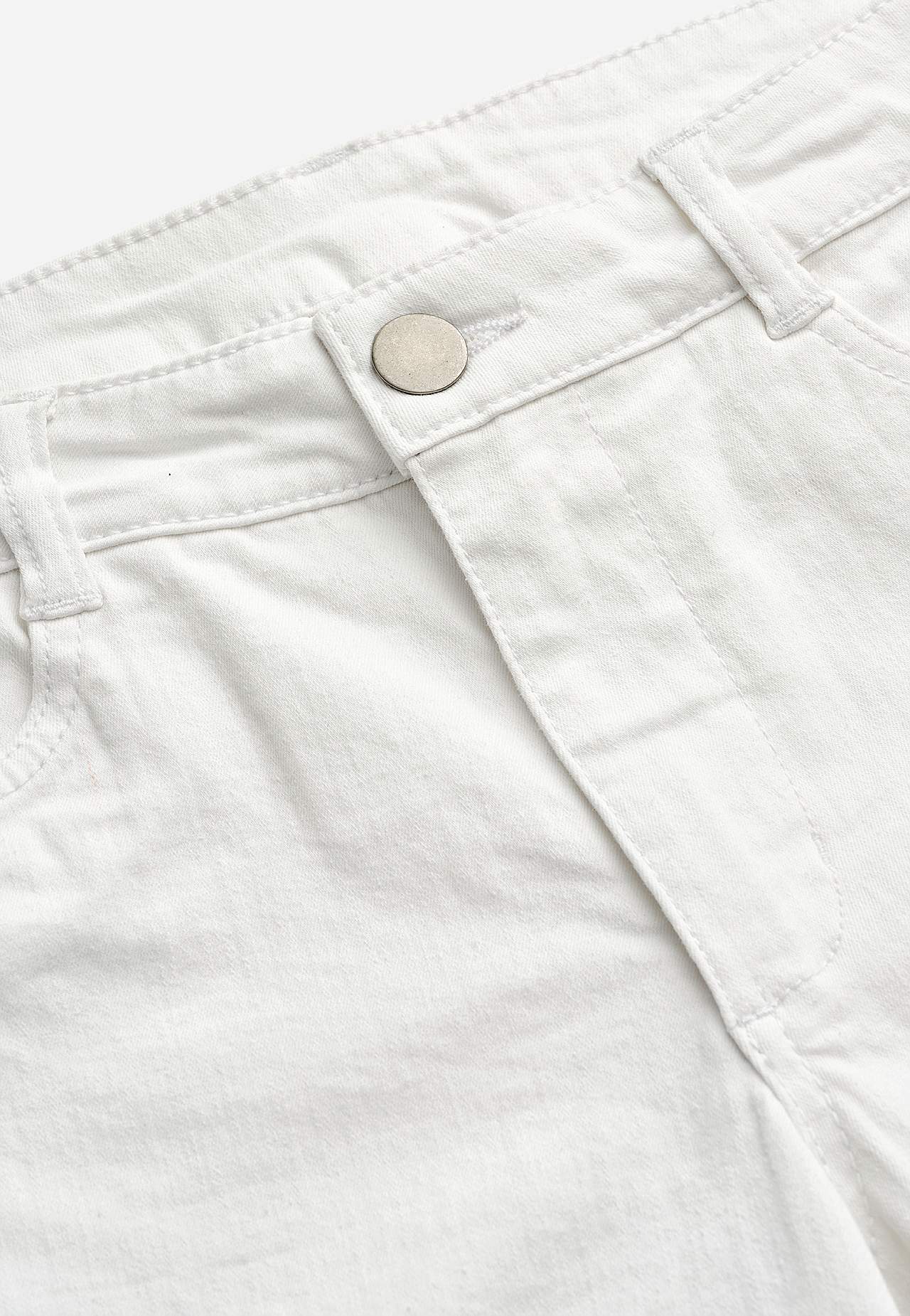 Stretchiga ankeljeans