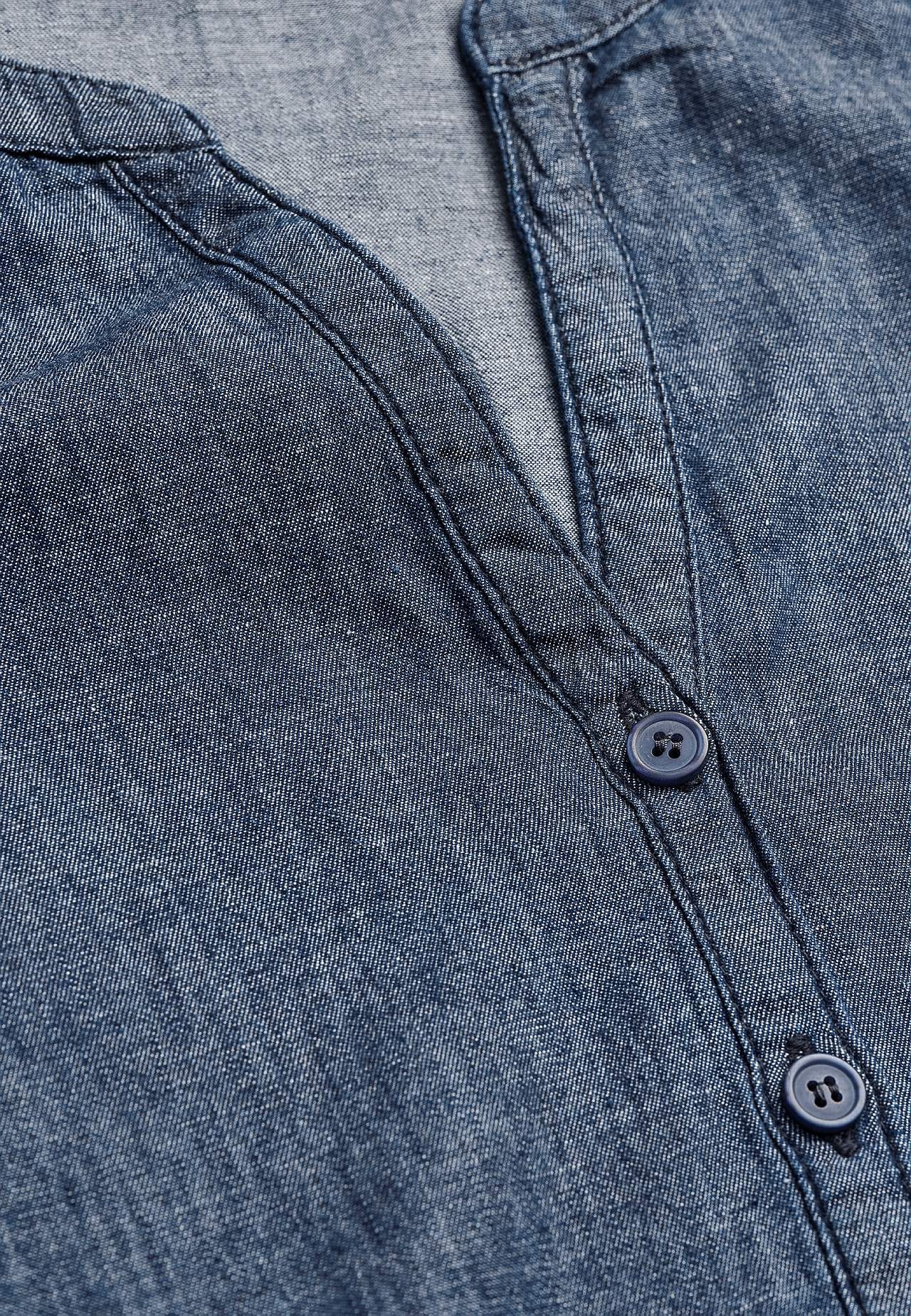 Jeansklänning med knappar