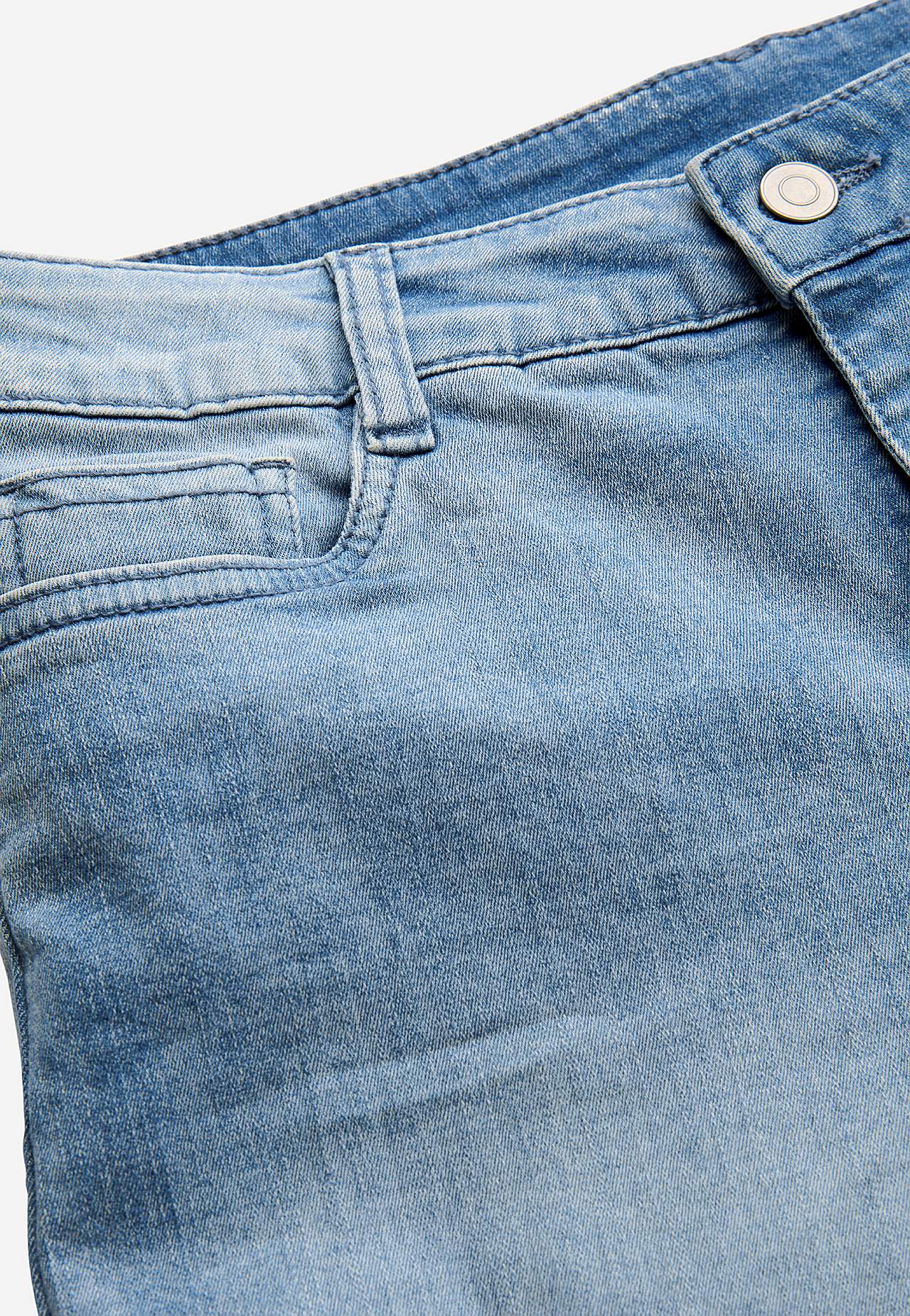 Jeansshorts med bekväm stretch