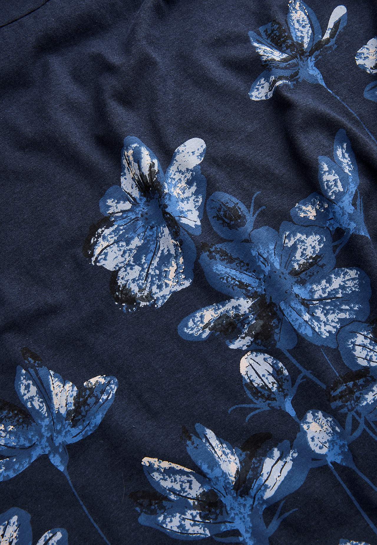 Trikåklänning med blommönster