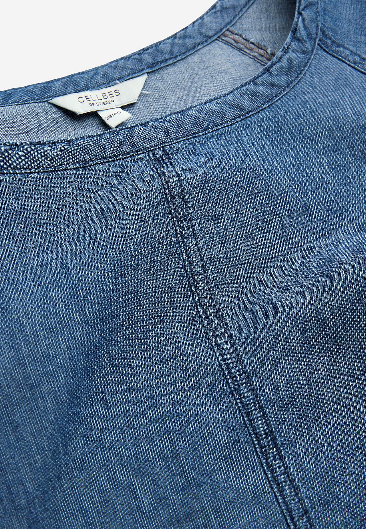 Denimblus med vida ärmar
