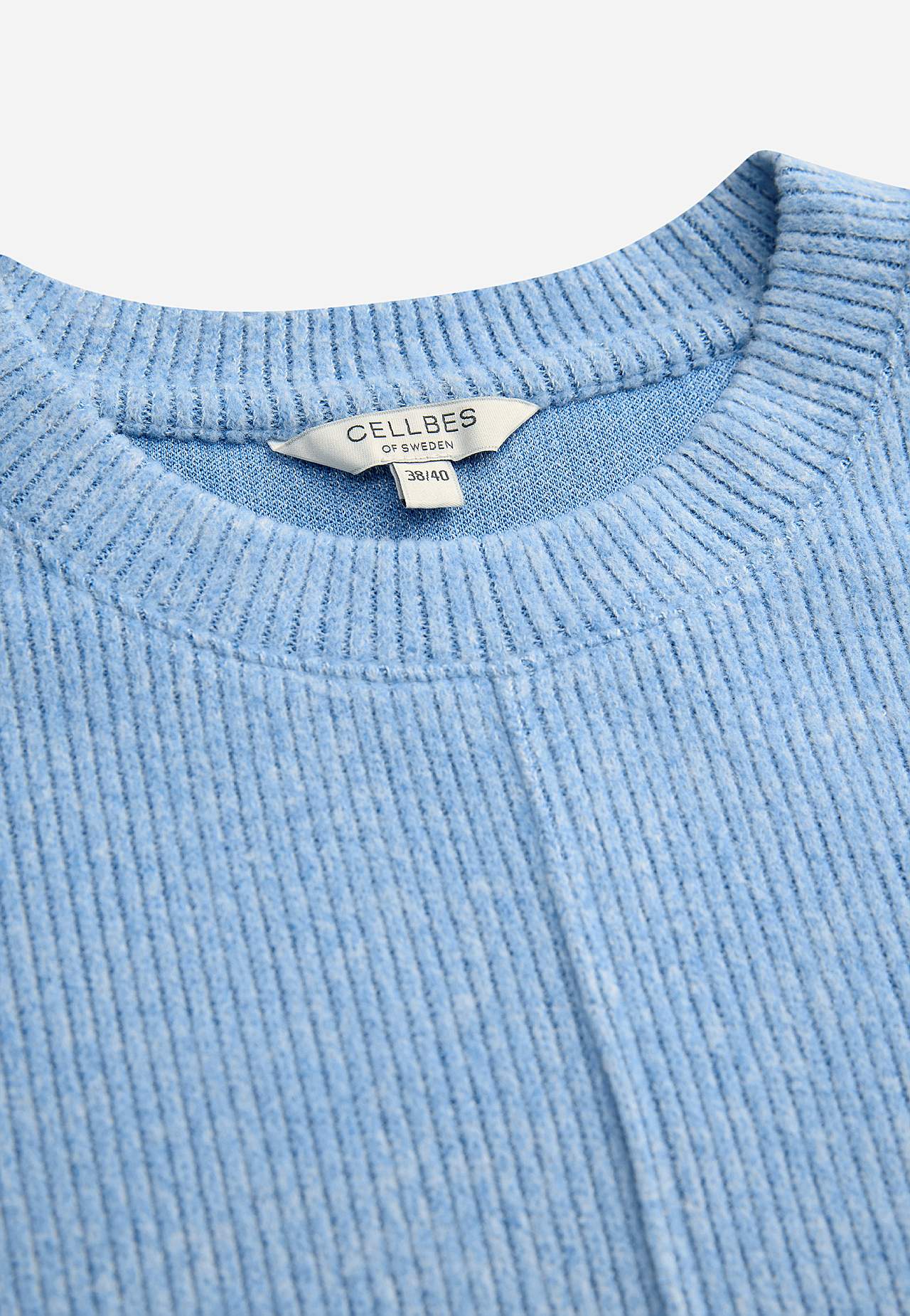 Supermjuk tröja med dekorativ mittsöm Beata