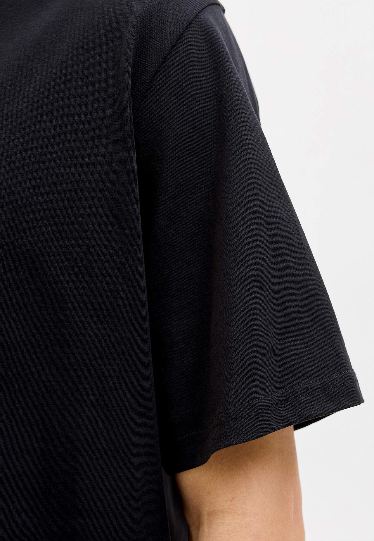 T-shirt med tryck framtill