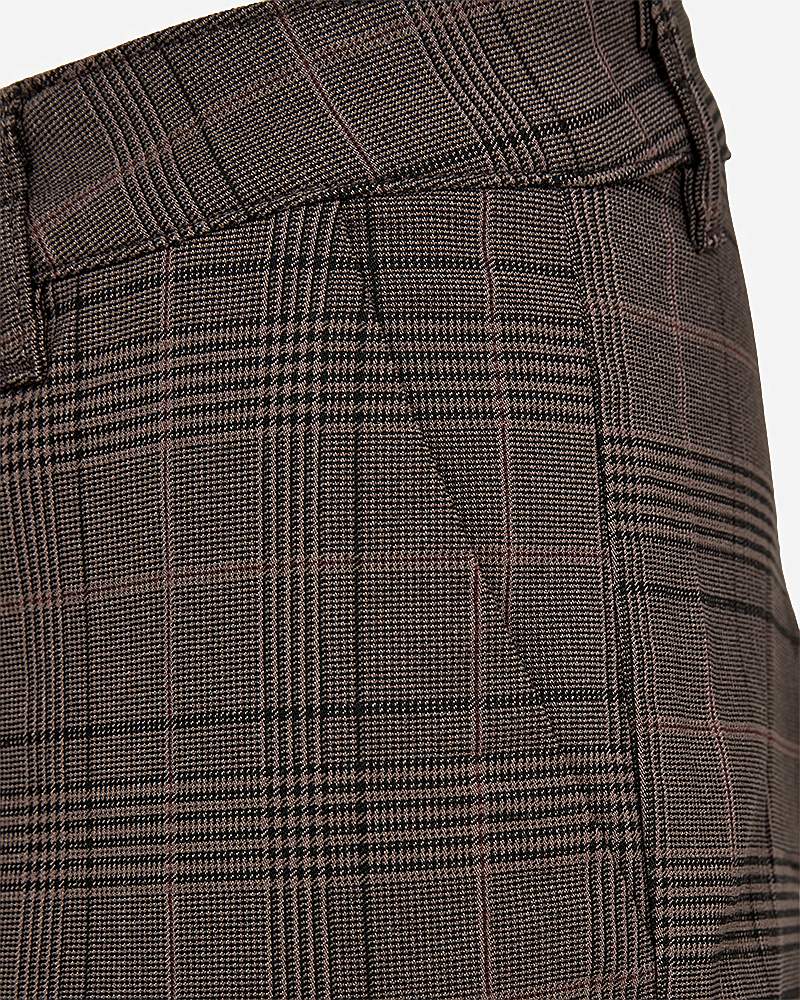 Vävda, rutiga byxor