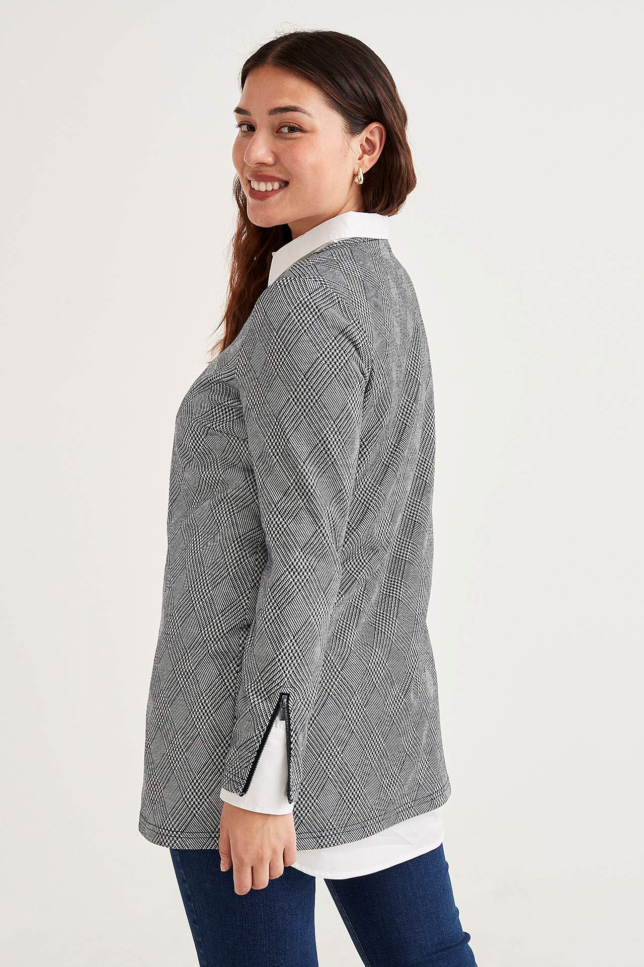 Rutig tunika i jacquardmönstrad trikå