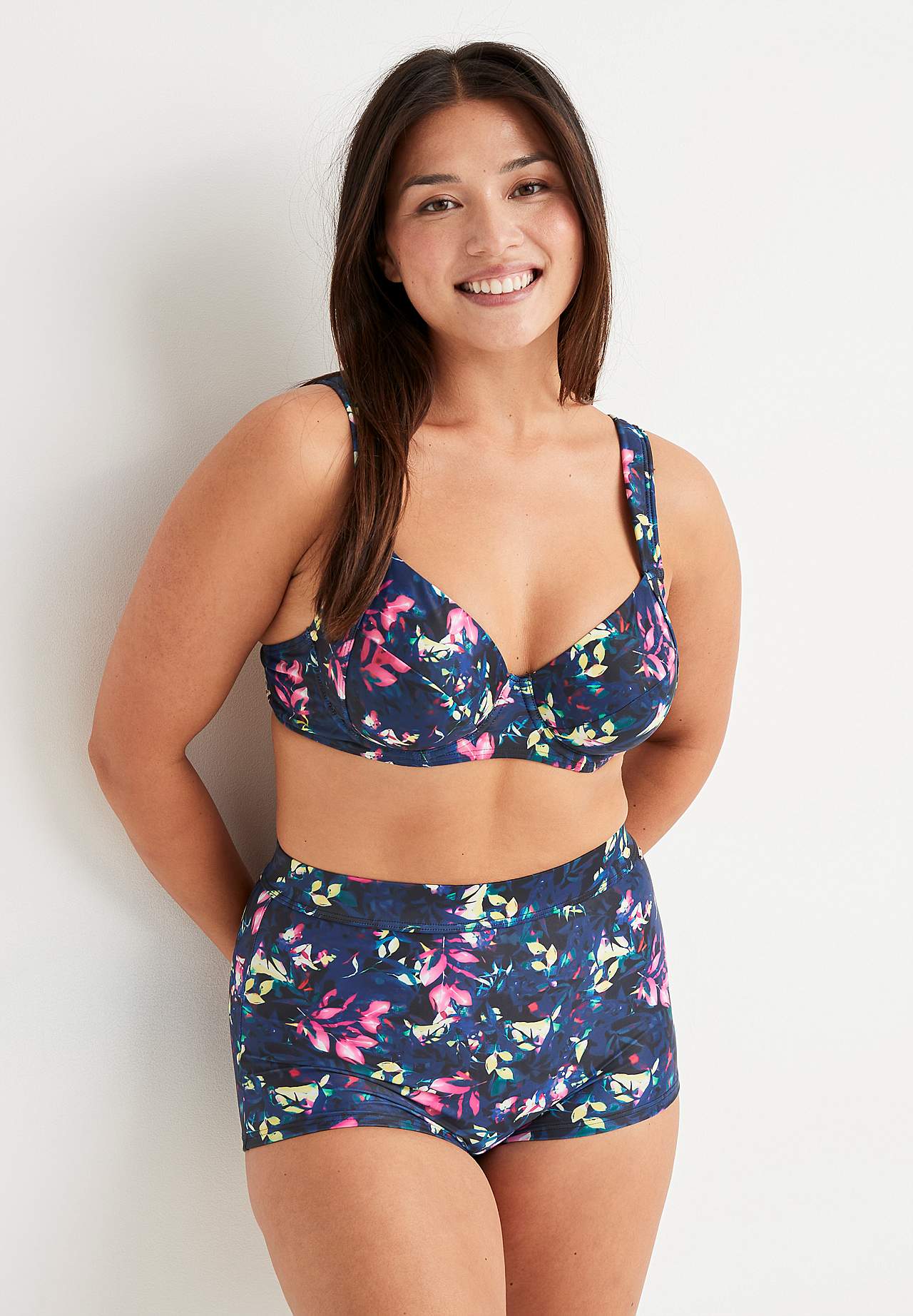 Bikinitrosa i boxermodell