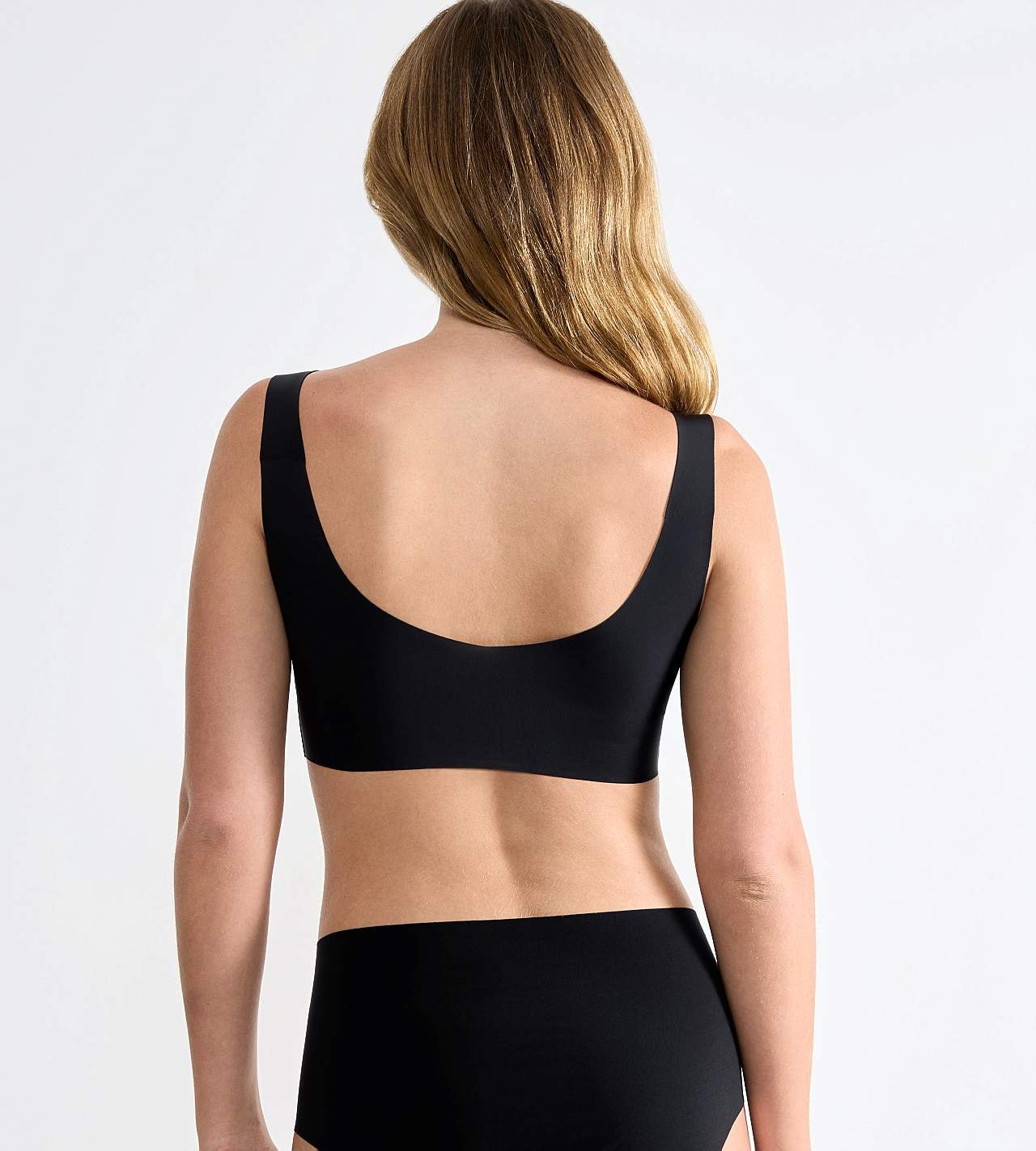 Sömlös bh-topp i supermjuk microfiber Zero Feel 2.0