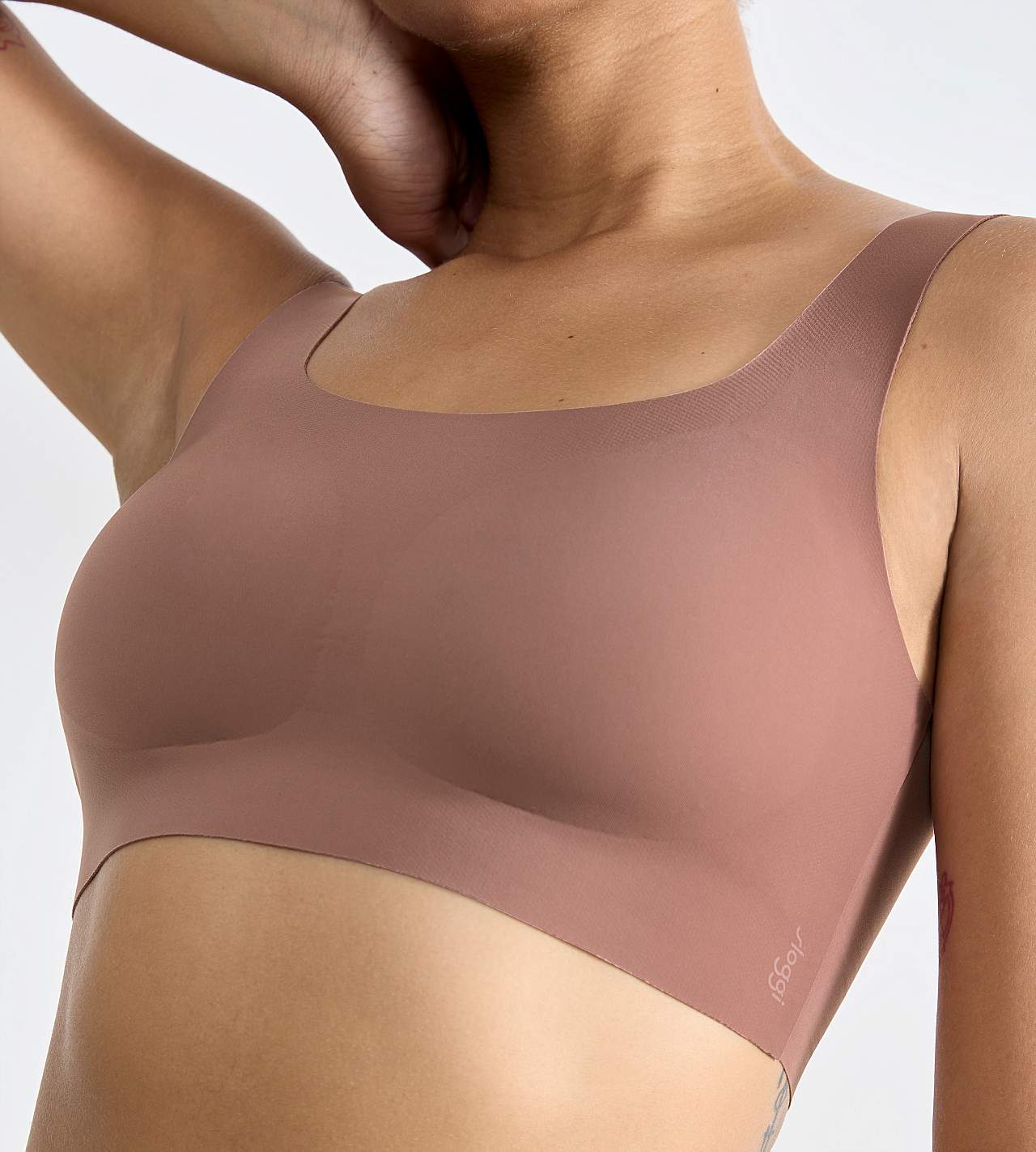 Sömlös bh-topp i supermjuk microfiber Zero Feel 2.0