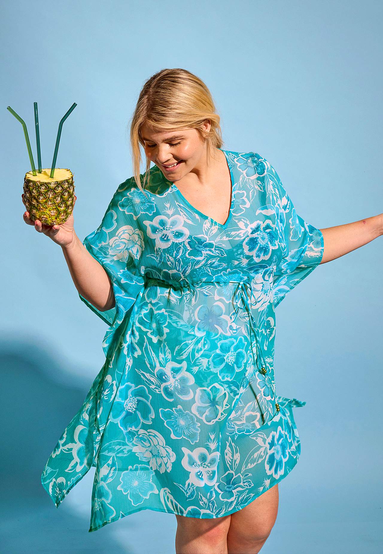 Blommönstrad strandkaftan