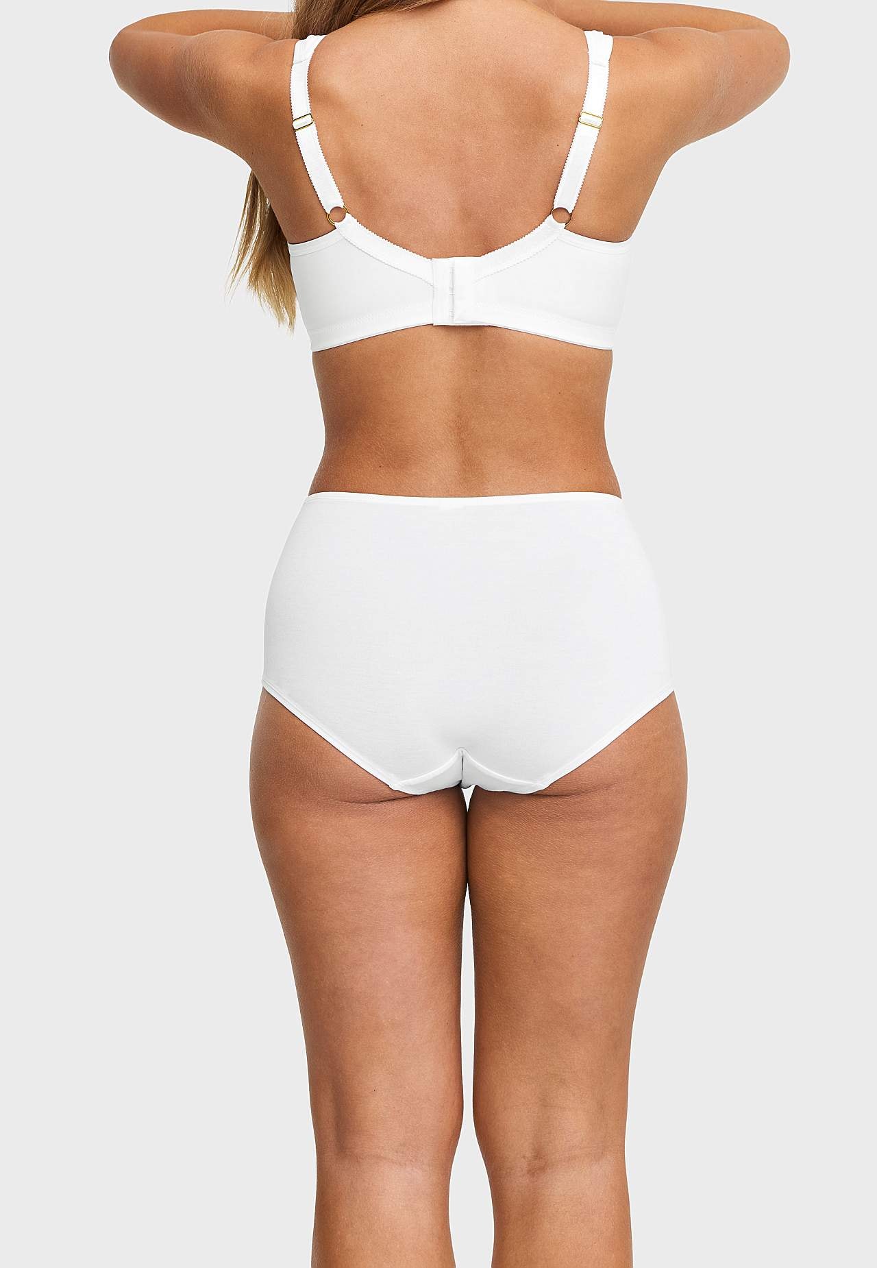 Maxitrosa i modal Essence